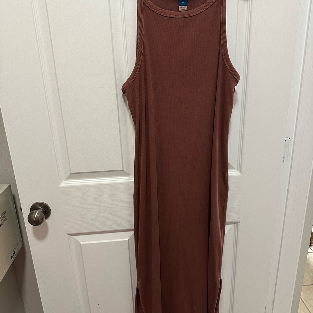 Sleeveless Brown Midi Dress